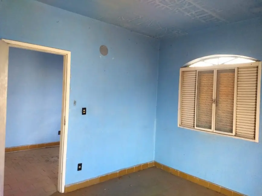 Foto 6 de Sobrado com 3 quartos à venda, 230m2 em Centro, Pindamonhangaba - SP
