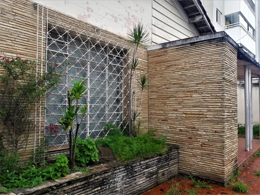 Foto 1 de Casa com 4 quartos à venda, 1000m2 em Centro, Taubate - SP