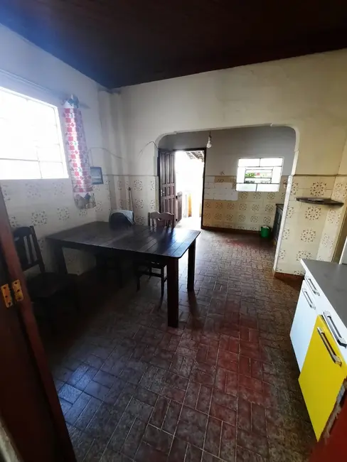 Foto 8 de Casa com 4 quartos à venda, 152m2 em Jardim Cristina, Pindamonhangaba - SP