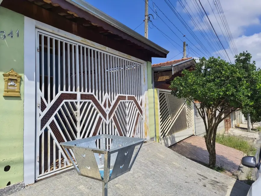 Foto 1 de Casa com 2 quartos à venda, 94m2 em Residencial Mombaça I, Pindamonhangaba - SP