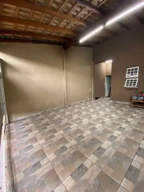 Foto 1 de Casa com 2 quartos à venda, 70m2 em Parque Senhor do Bonfim, Taubate - SP