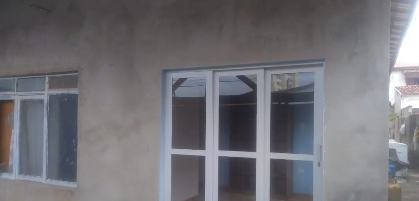 Casa com 2 quartos à venda, 130m2 em Loteamento Residencial Andrade, Pindamonhangaba - SP - imagem 4 Foto 4 de Casa com 2 quartos à venda, 130m2 em Loteamento Residencial Andrade, Pindamonhangaba - SP