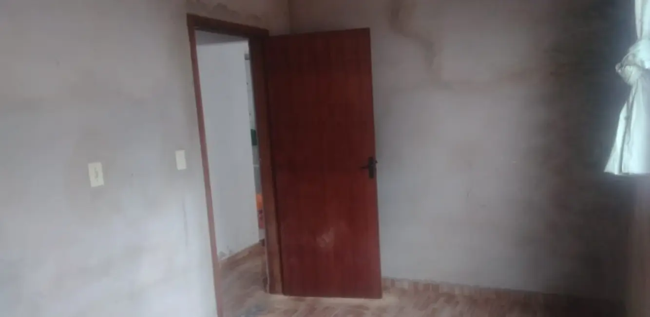 Casa com 2 quartos à venda, 130m2 em Loteamento Residencial Andrade, Pindamonhangaba - SP - imagem 5 Foto 5 de Casa com 2 quartos à venda, 130m2 em Loteamento Residencial Andrade, Pindamonhangaba - SP