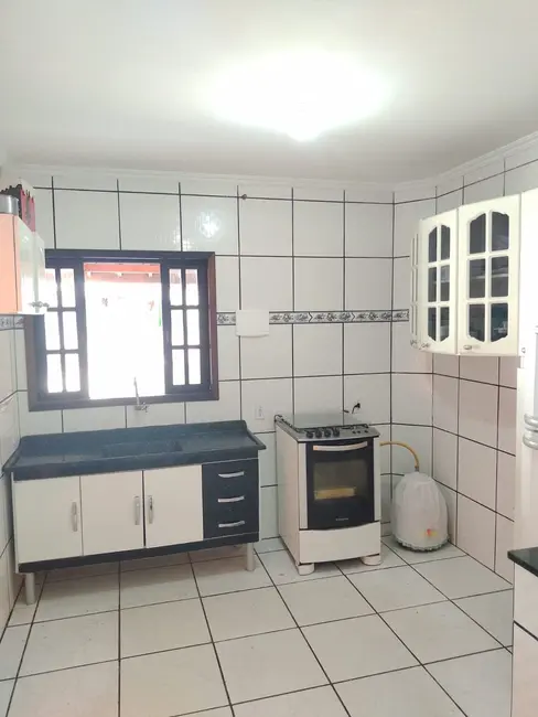 Foto 2 de Casa com 3 quartos à venda, 170m2 em Pindamonhangaba - SP