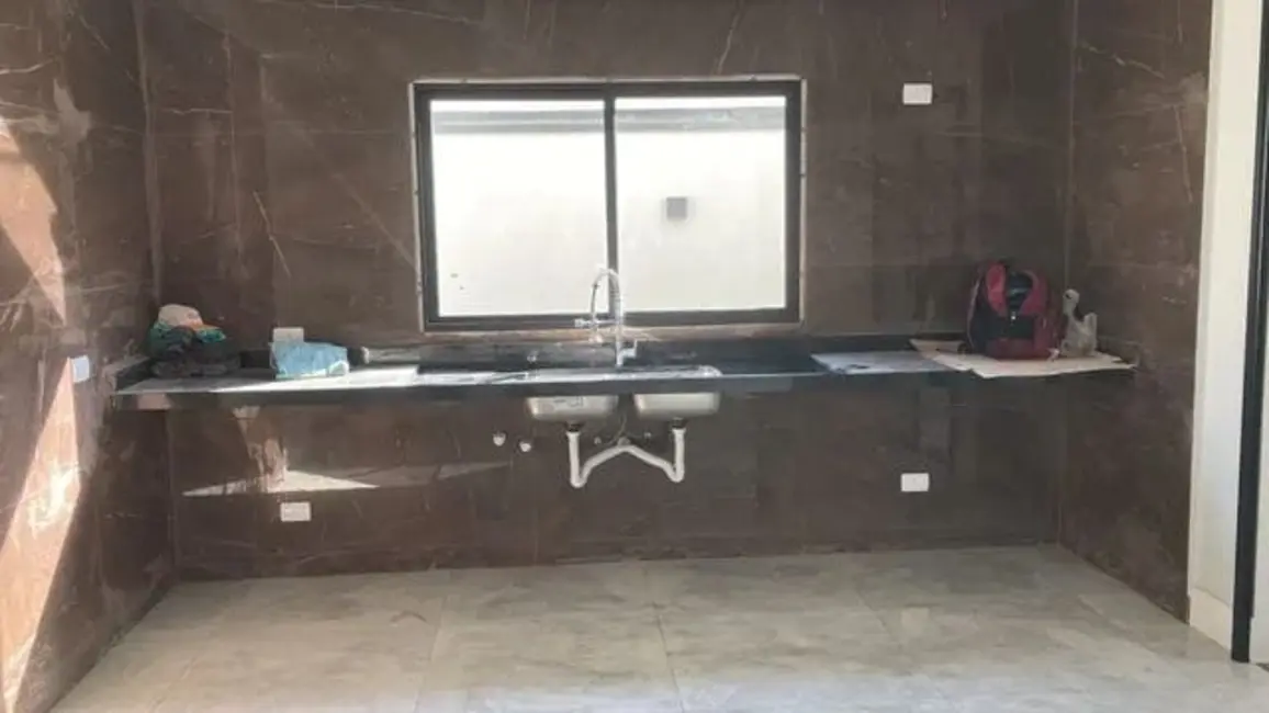 Foto 2 de Casa de Condomínio com 3 quartos à venda, 232m2 em Bairro do Grama, Cacapava - SP