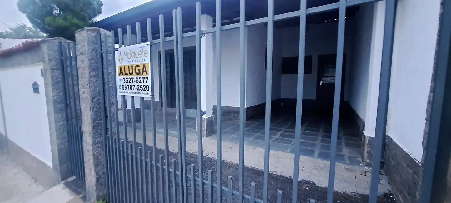 Foto 4 de Casa com 4 quartos à venda, 150m2 em Loteamento Residencial Andrade, Pindamonhangaba - SP