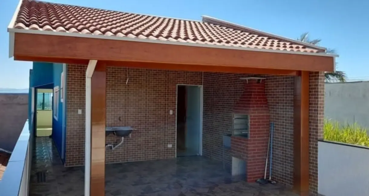 Foto 2 de Sobrado com 3 quartos à venda, 210m2 em Jardim Hípica Pinheiro, Taubate - SP