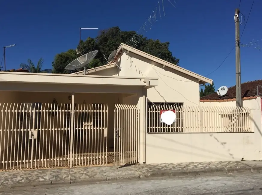 Foto 1 de Casa com 2 quartos à venda, 162m2 em Centro, Tremembe - SP