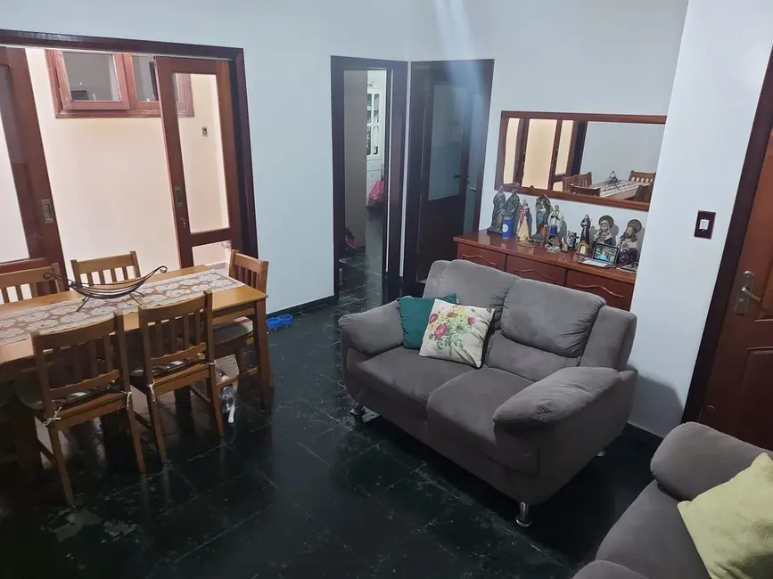 Foto 9 de Casa com 3 quartos à venda, 160m2 em Vila Suiça, Pindamonhangaba - SP