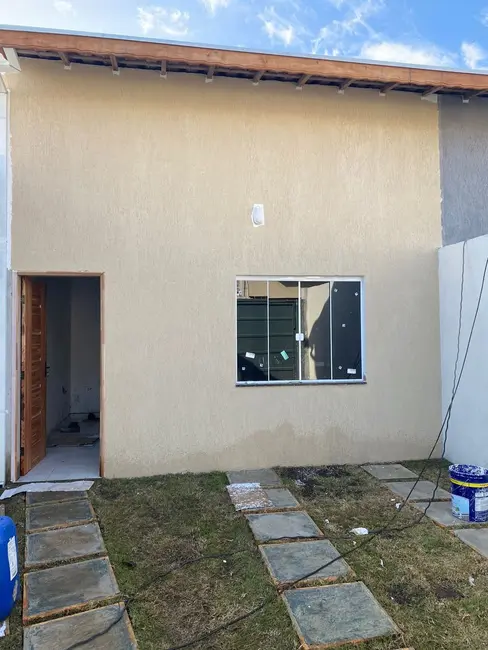 Casa com 3 quartos à venda, 130m2 em Jardim Continental II, Taubate - SP - imagem 1 Foto 1 de Casa com 3 quartos à venda, 130m2 em Jardim Continental II, Taubate - SP