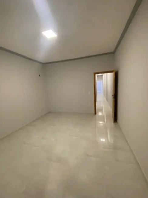 Foto 5 de Casa com 3 quartos à venda, 130m2 em Jardim Continental II, Taubate - SP