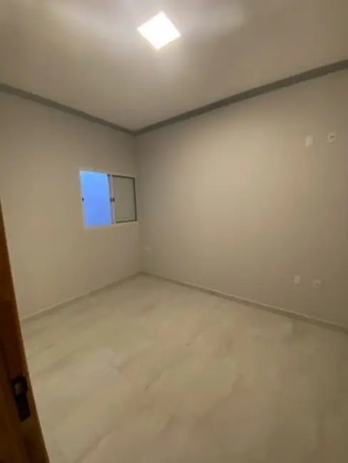 Casa com 3 quartos à venda, 130m2 em Jardim Continental II, Taubate - SP - imagem 7 Foto 7 de Casa com 3 quartos à venda, 130m2 em Jardim Continental II, Taubate - SP