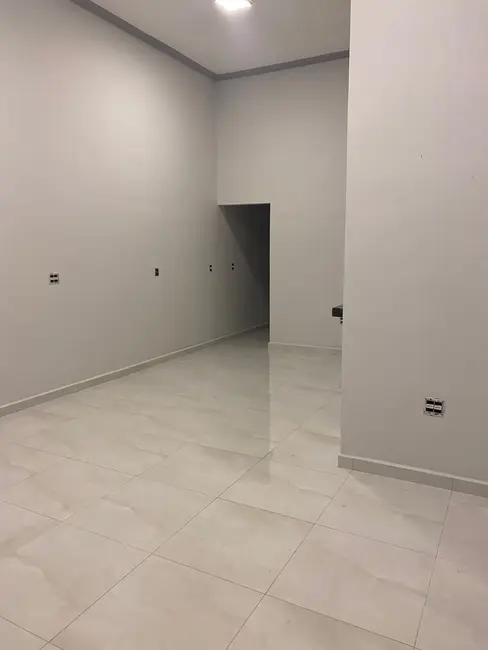 Foto 3 de Casa com 3 quartos à venda, 130m2 em Jardim Continental II, Taubate - SP
