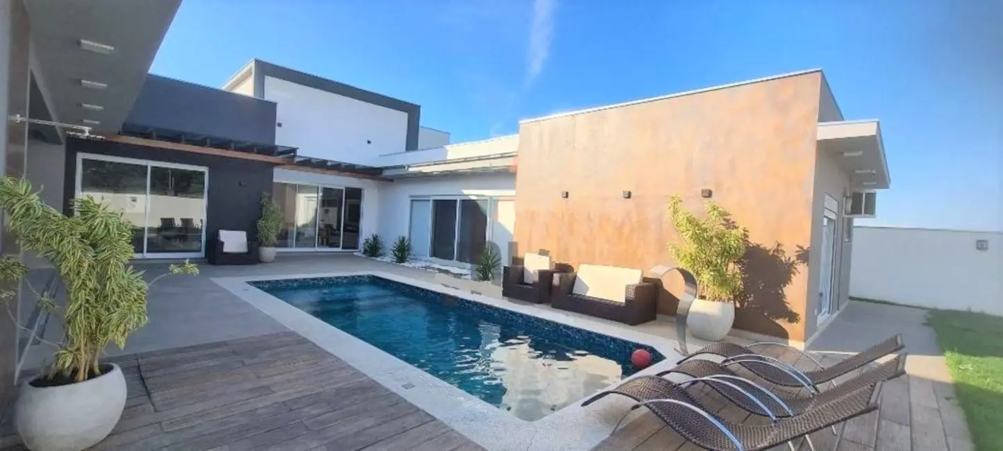 Foto 4 de Casa de Condomínio com 5 quartos à venda, 340m2 em Pindamonhangaba - SP