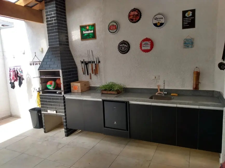 Foto 8 de Sobrado com 3 quartos à venda, 87m2 em Pindamonhangaba - SP