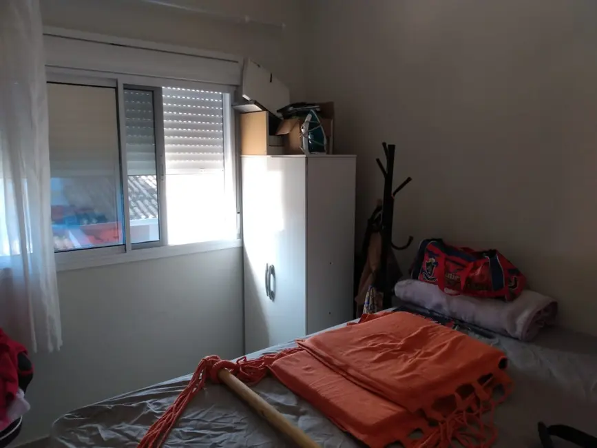 Foto 5 de Sobrado com 3 quartos à venda, 87m2 em Pindamonhangaba - SP