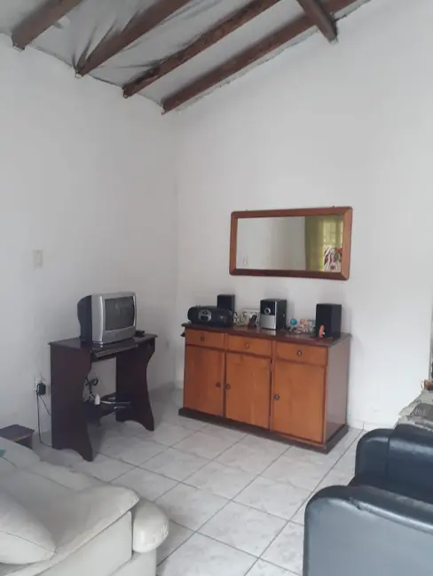 Foto 2 de Casa com 1 quarto à venda, 53m2 em Loteamento Residencial Andrade, Pindamonhangaba - SP