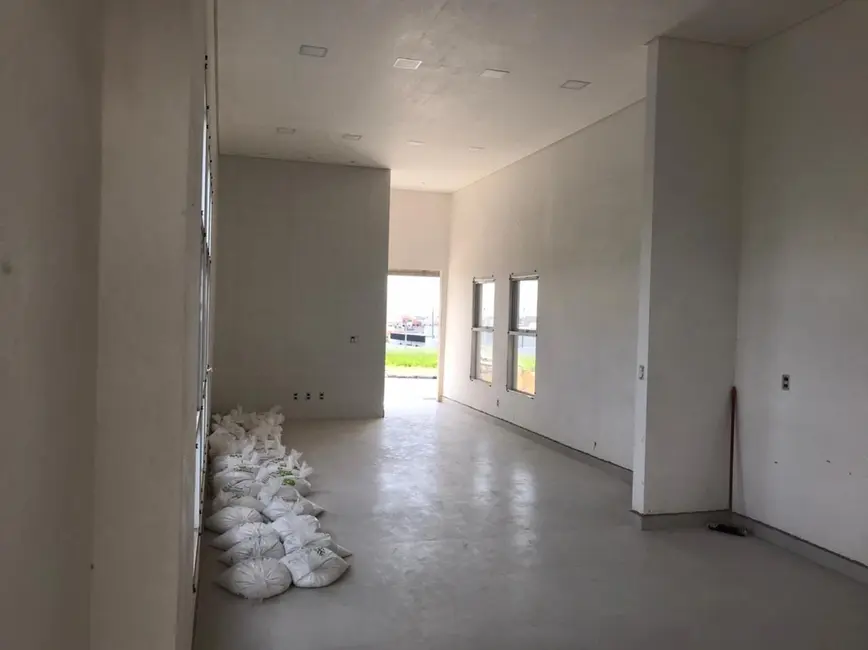 Foto 7 de Casa de Condomínio com 3 quartos à venda, 150m2 em Caçapava Velha, Cacapava - SP