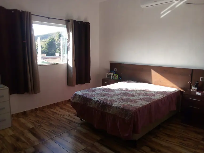 Foto 5 de Casa com 3 quartos à venda em Residencial Santa Bárbara, Guaratingueta - SP