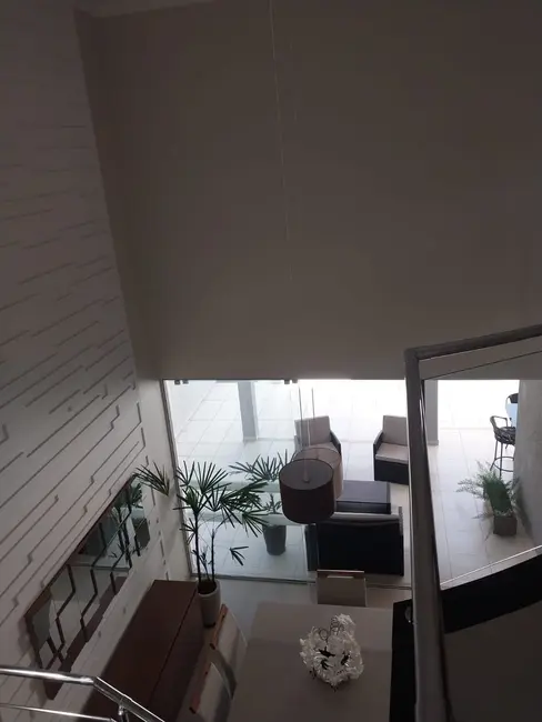 Foto 8 de Casa de Condomínio com 4 quartos à venda, 244m2 em Jardim dos Estados, Taubate - SP