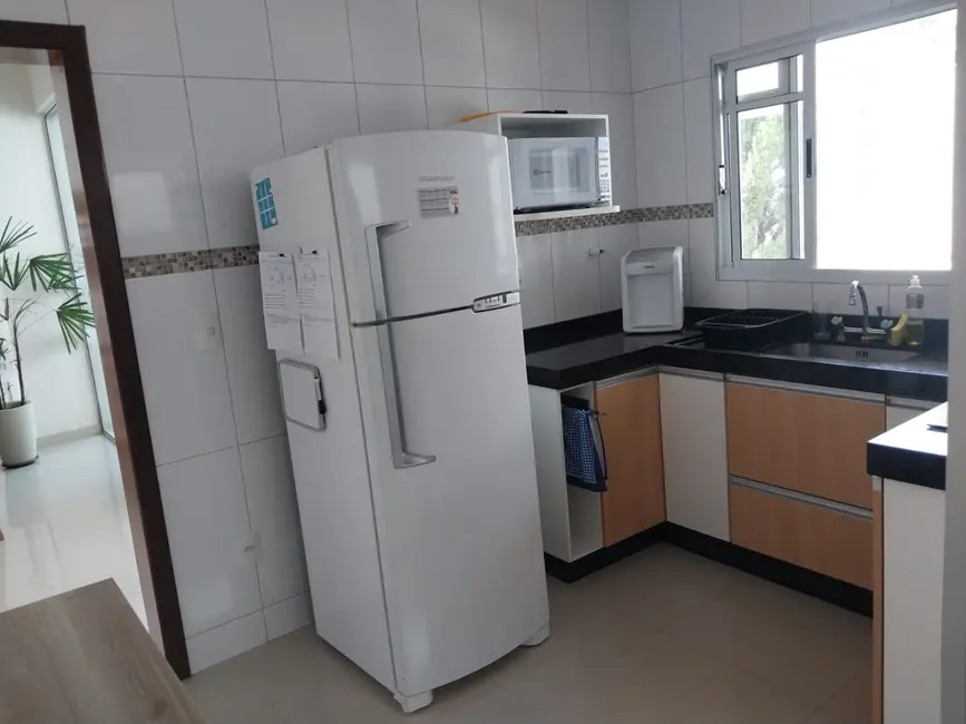 Foto 4 de Casa de Condomínio com 4 quartos à venda, 244m2 em Jardim dos Estados, Taubate - SP
