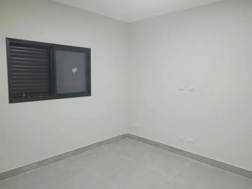 Foto 7 de Casa com 3 quartos à venda em Parque São Cristóvão, Taubate - SP