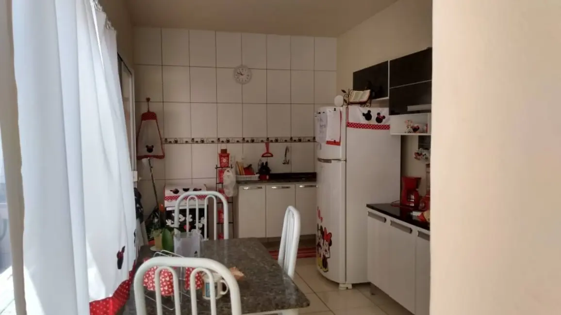 Foto 8 de Casa com 2 quartos à venda, 289m2 em Parque das Árvores, Guaratingueta - SP