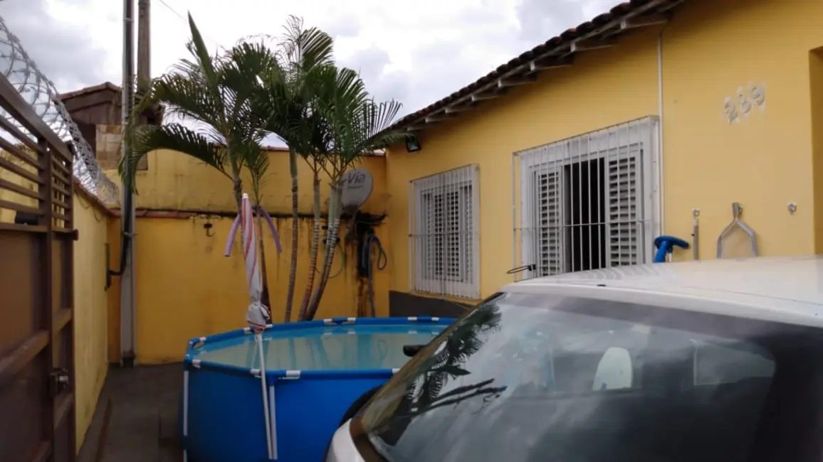 Foto 2 de Casa com 2 quartos à venda, 289m2 em Parque das Árvores, Guaratingueta - SP