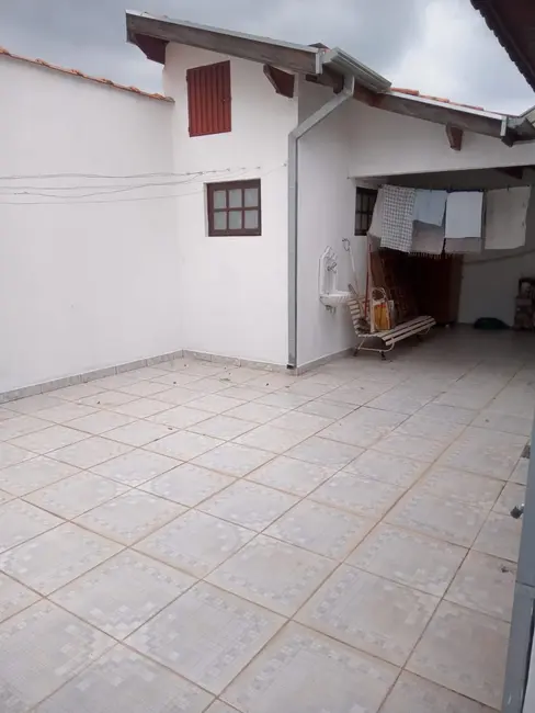 Foto 3 de Casa com 3 quartos à venda, 250m2 em Residencial Dalla Rosa, Taubate - SP