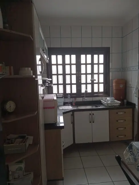 Foto 5 de Casa com 3 quartos à venda, 250m2 em Residencial Dalla Rosa, Taubate - SP