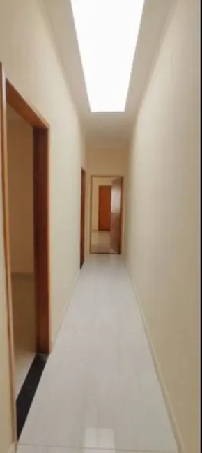 Foto 4 de Casa com 3 quartos à venda, 90m2 em Centro, Taubate - SP