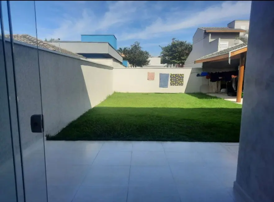 Foto 3 de Casa com 3 quartos à venda, 194m2 em Taubate - SP