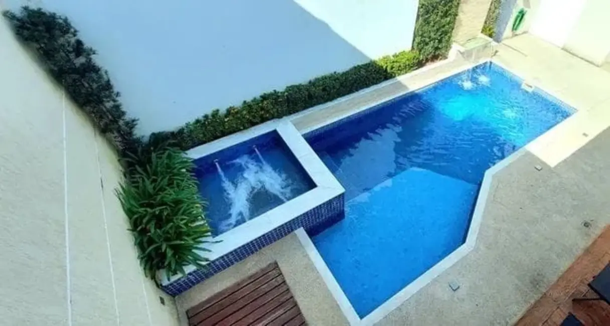 Foto 4 de Casa de Condomínio com 3 quartos à venda, 295m2 em Centro, Tremembe - SP