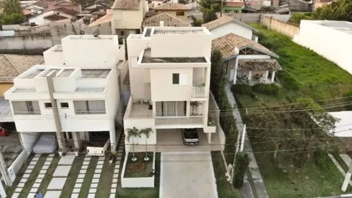 Foto 6 de Casa de Condomínio com 3 quartos à venda, 295m2 em Centro, Tremembe - SP