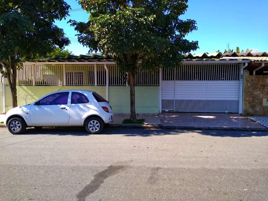 Foto 3 de Casa com 5 quartos à venda, 212m2 em Crispim, Pindamonhangaba - SP