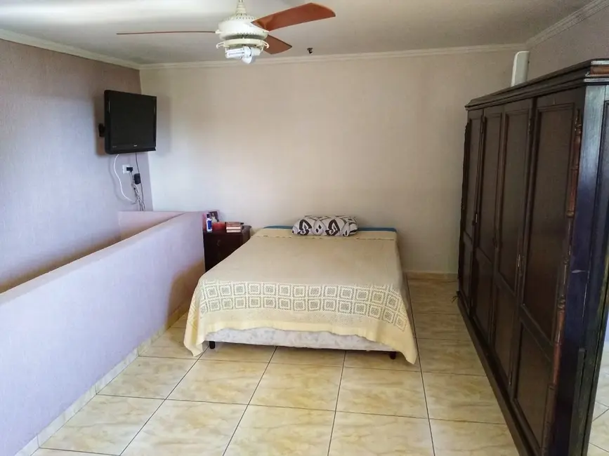 Foto 5 de Casa com 5 quartos à venda, 212m2 em Crispim, Pindamonhangaba - SP
