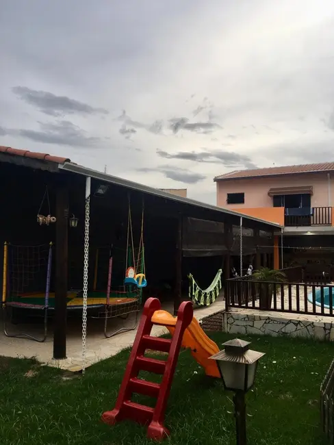 Foto 4 de Casa com 2 quartos à venda, 147m2 em Potim - SP