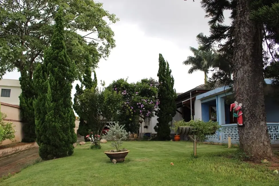 Foto 1 de Casa com 6 quartos à venda, 400m2 em Santana, Pindamonhangaba - SP