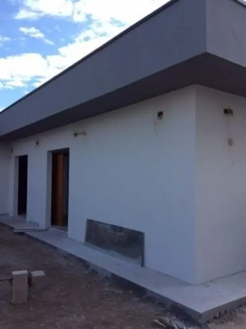 Foto 8 de Casa com 3 quartos à venda, 246m2 em Pindamonhangaba - SP