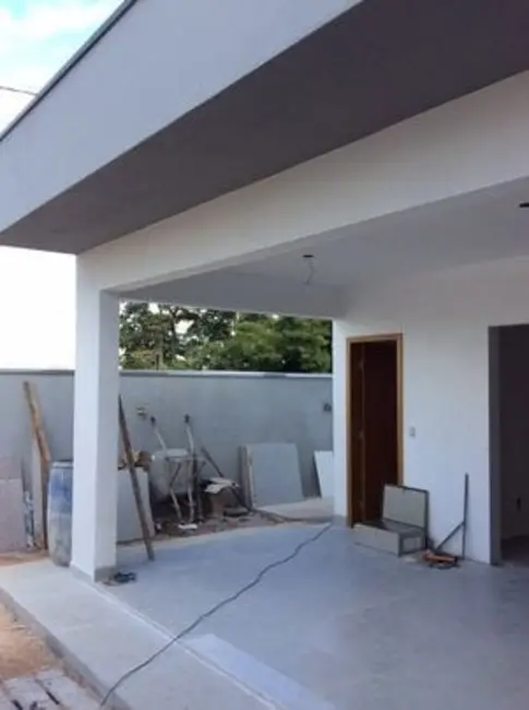 Foto 4 de Casa com 3 quartos à venda, 246m2 em Pindamonhangaba - SP