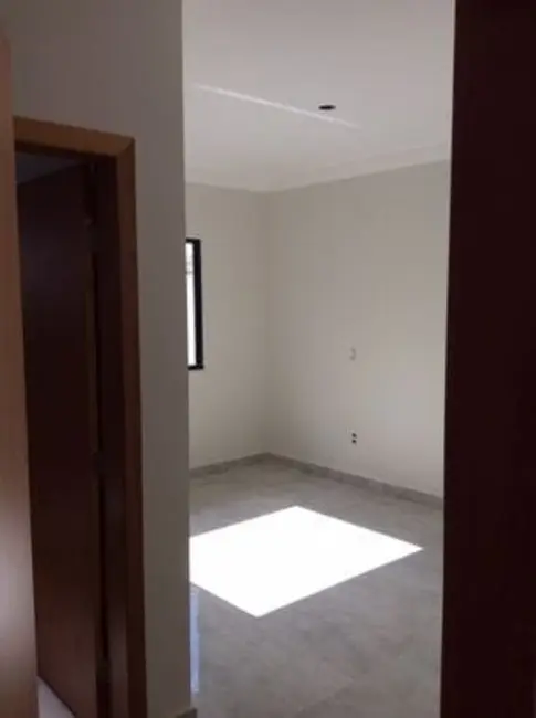 Foto 7 de Casa com 3 quartos à venda, 246m2 em Pindamonhangaba - SP