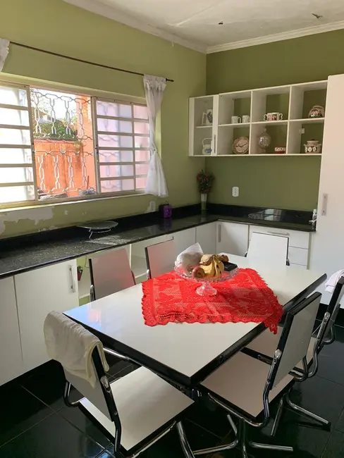 Foto 6 de Casa com 3 quartos à venda em São Benedito, Pindamonhangaba - SP