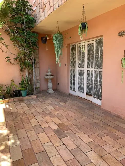 Foto 3 de Casa com 3 quartos à venda em São Benedito, Pindamonhangaba - SP