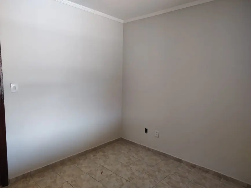 Foto 8 de Casa com 2 quartos à venda, 85m2 em Vila Rica, Pindamonhangaba - SP