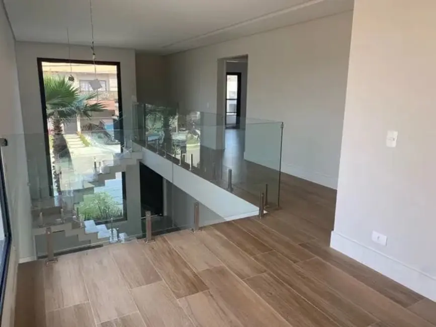 Foto 3 de Casa de Condomínio com 4 quartos à venda, 237m2 em Bairro do Grama, Cacapava - SP