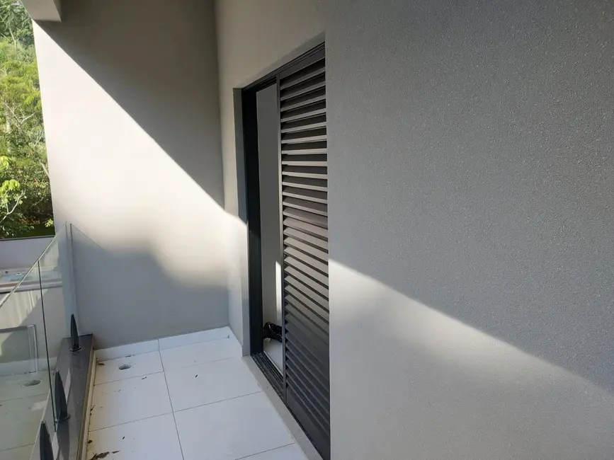 Casa de Condomínio com 3 quartos à venda, 110m2 em Sao Jose Dos Campos - SP - imagem 6 Foto 6 de Casa de Condomínio com 3 quartos à venda, 110m2 em Sao Jose Dos Campos - SP