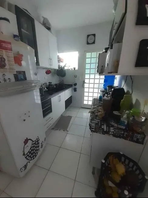 Foto 4 de Casa com 2 quartos à venda, 70m2 em São Gonçalo, Taubate - SP