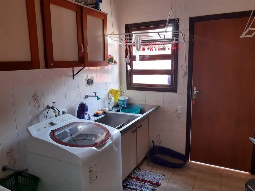 Foto 9 de Casa de Condomínio com 4 quartos à venda, 322m2 em Socorro, Pindamonhangaba - SP