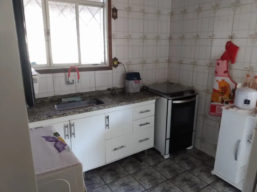 Foto 5 de Casa com 3 quartos à venda, 250m2 em Crispim, Pindamonhangaba - SP