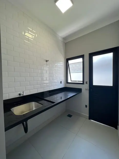 Casa de Condomínio com 3 quartos à venda, 153m2 em Residencial Bardan, Taubate - SP - imagem 6 Foto 6 de Casa de Condomínio com 3 quartos à venda, 153m2 em Residencial Bardan, Taubate - SP